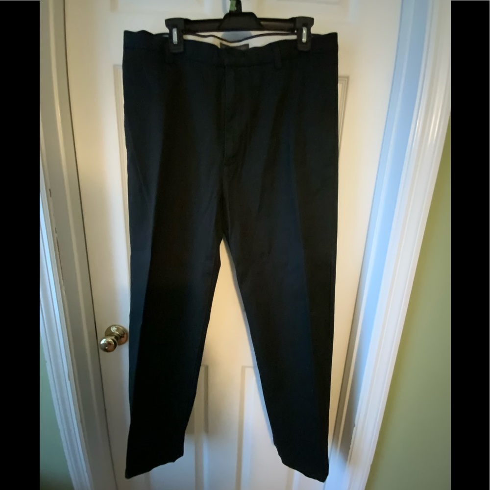 Men’s Banana Republic 36”x 32” dress pants black